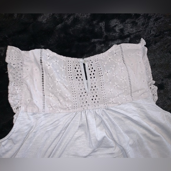 Maurice’s Top - Picture 3 of 3